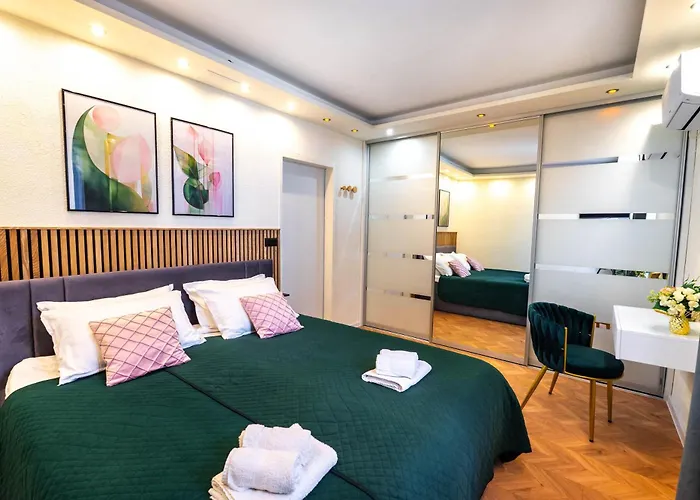 Apartamento Charming 5 Min Walk From Old Town *