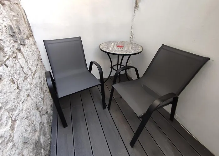 Apartamento Charming 5 Min Walk From Old Town