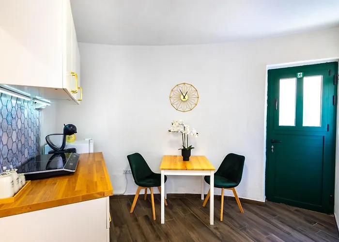 Apartamento Charming 5 Min Walk From Old Town Split